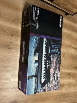 Yamaha PSR-E473 - 12