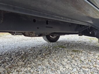 Nissan Terrano 2,7TD .. Top stav .. - 12