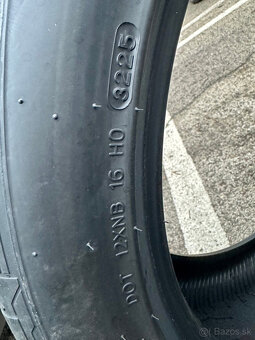 Hankook Ventus S1 evo3 EV R20 - 12
