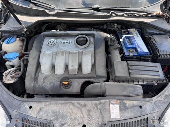 ✅ 2006 Volkswagen Jetta 1.9TDI 77KW Trendline - 12