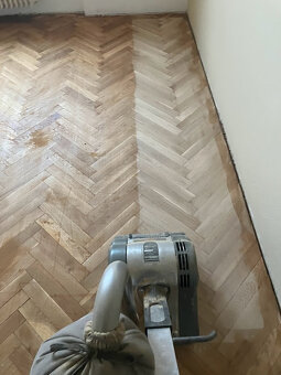 Brúsenie, tmelenie, lakovanie parkiet Levice - 12