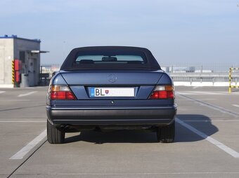 Mercedes 300CE-24 cabrio typ A124 - 12