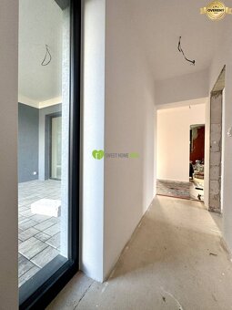 Na predaj moderný 4i bungalov v obci Čaňa časť Tajvan. - 12