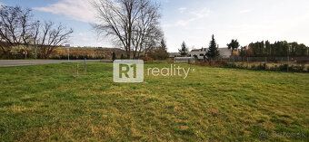 Zaujímavá investícia pri Piešťanoch "POZEMOK" / 903 m2 / B - 12
