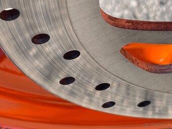 KTM DUKE 390 ABS 4430km 7/2016 Akrapovic - 12