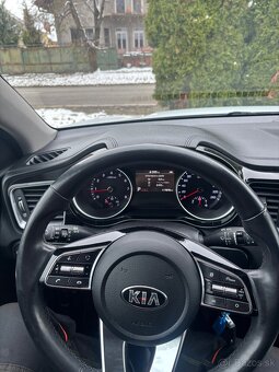 Predám KIA xceed - 12