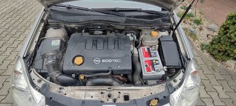 Opel astra h 1.9 88kw - 12