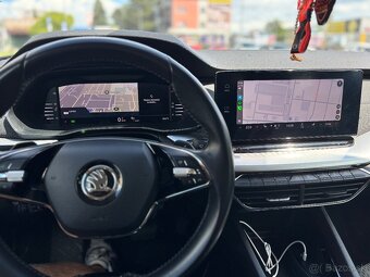 Škoda Octavia Combi 2.0 TDI DSG Style - 12