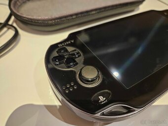 PREDAM PS VITA (PCH-1103)- OLED & 3G & Wi-fi v krasnom stave - 12
