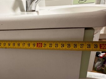 SKRINKA s UMYVADLOM - 12