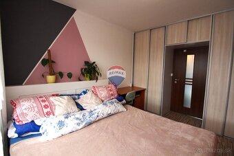 KRÁSNY SLNEČNÝ 3-izbový byt s balkónom, v obľúbenej lokalite - 12