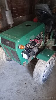 Malotraktor domácej výroby s príslušenstvom - 12