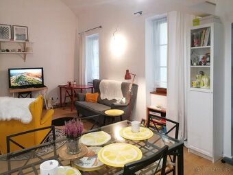 3++ izbový tehlový ATYP byt, Košice centrum - Poštová ulica - 12