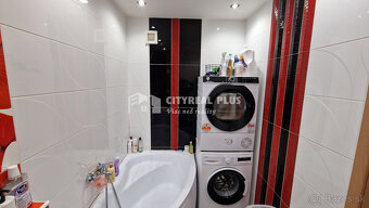 Ponúkam NA PREDAJ  3 izbový byt 82m2 Nové Zámky - 12