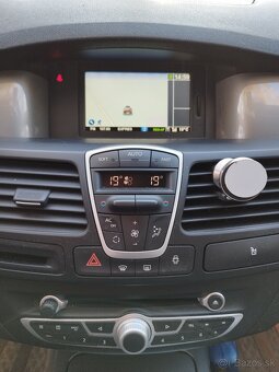 Renault Laguna 3 2011 - 12