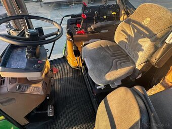 John Deere 6800 - 12