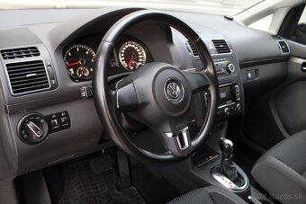 Volkswagen Touran 1.6 TDI Comfortline DSG - 12