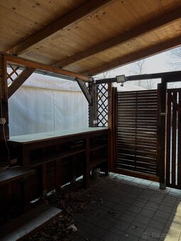 Bufet na slnečných jazerách juh - 12