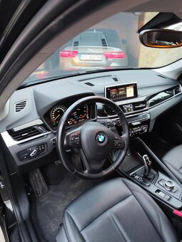 BMW X1 sDrive18d - 12