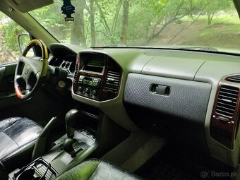 Mitsubishi Pajero 3.2 DiD 121KW AT/5 4x4 Uzávierka 2001 - 12