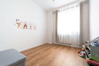 Na predaj 4 izbový, slnečný byt v Trebišove - 12