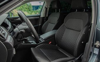 Škoda Superb 2.0 TDI SCR DSG - 12