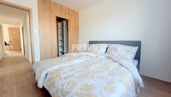 BÝVAJ PRVÝ v 4i RD, ZÁHRADKA (400 m2), 2X PARKING, Lúčna uli - 12