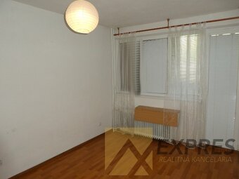 RK EXPRES - na predaj 2 izbový byt v Handlovej. - 12