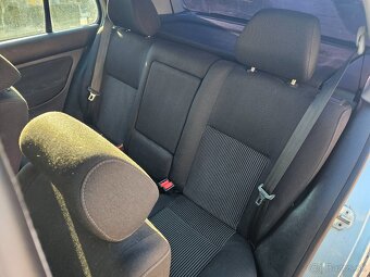 Volkswagen Golf 4 1.6 Benzín - 12