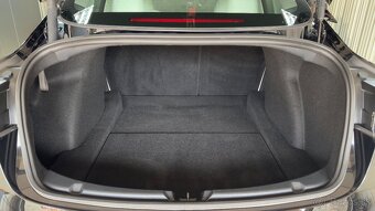 Tesla Model 3 STANDART RANGE , FACELIFT, BATÉRIA LFP 55 kWh - 12