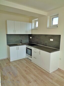 INVESTIČNÁ PRÍLEŽITOSŤ – DVA kompletne zrekonštruované 2-izb - 12