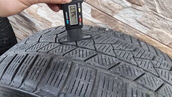 Predám Skoda Altair 5x112 r19 225/40/zimné Continental - 12