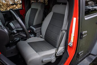 Jeep Wrangler 2.8 CRD Unlimited, 1.majiteľ, SK-auto, nelak - 12