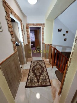 Bývanie na Zobore, možnosť sídla firmy - 12