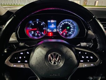 Volkswagen Passat Variant 2.0 TDI business DSG - 12
