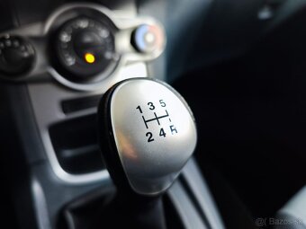 Ford fiesta 1.25 benzín - 12