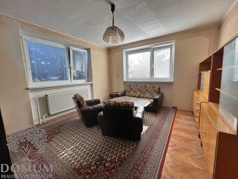 Veľký rodinný dom v centre obce Pobedim, pozemok 807m2 - 12