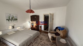 SKVELÁ PONUKA - RODINNÝ DOM v obľúbenej obci HRIADKY - 12
