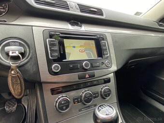 Volkswagen Passat B7 Variant 1.6 TDI - 12