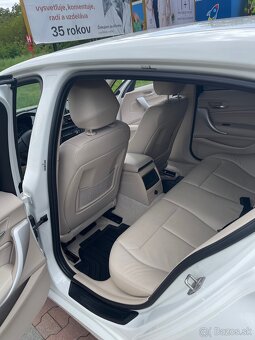 BMW F20 116i - 12