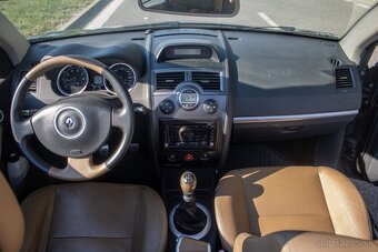 Renault Mégane Cabriolet II Coupé- 2.0 16V (99KW) - 12