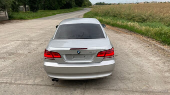 BMW E93 325i 160kw Automat Cabrio 2010 - 12