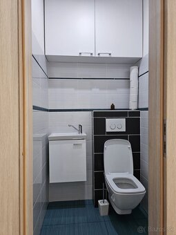 Na predaj moderný 4-izbový rodinný dom v krásnej obci Valča - 12