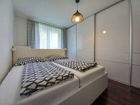 3 izbový byt s balkónom, KOMPLETNÁ REKONŠTRUKCIA - 12