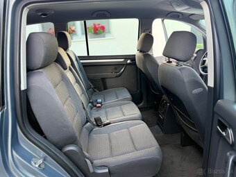 Volkswagen Touran 7miest SR - 12