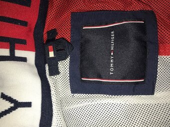 NOVÁ TOMMY HILFIGER originál tenka/damska bundicka S - 12