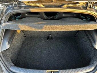 Volkswagen scirocco 2.0 TDi 103kw CR - 12