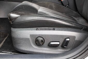 Škoda Superb Combi - 12