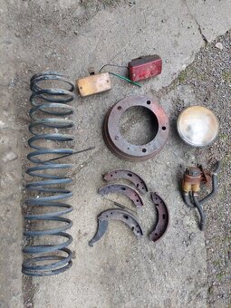 Náhradné diely multicar - 12