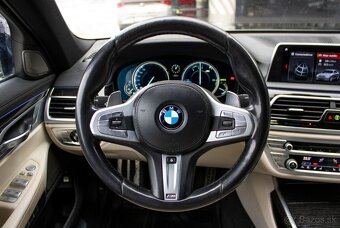 BMW Rad 7 730d xDrive A/T 2018 - 12